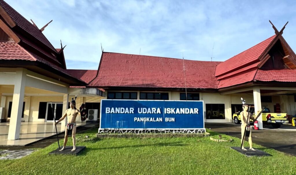 iskandar airport